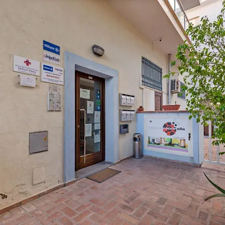 Appartement Appealing In Near Seabeach Torre Melissa